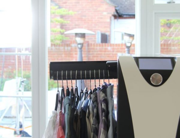 effie-automated-ironing-machine (1)